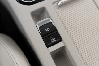 Volkswagen Passat – thumbnail 24