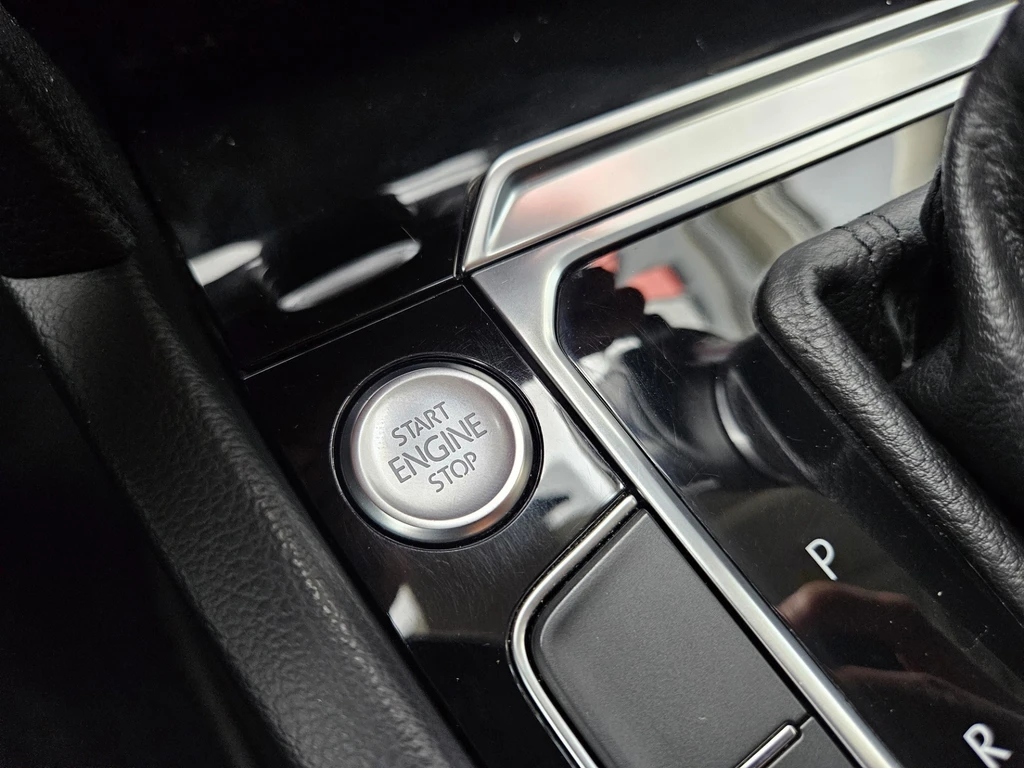 Volkswagen Passat – foto 27