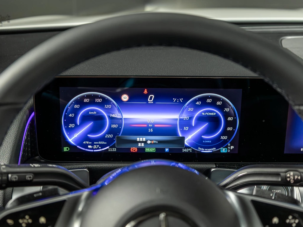 Mercedes-Benz EQB – foto 11