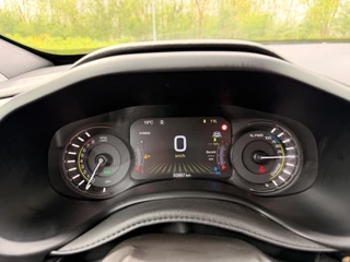 Jeep Renegade – thumbnail 25