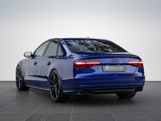 Audi S8 – thumbnail 4