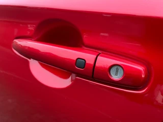 Suzuki Swift – thumbnail 15