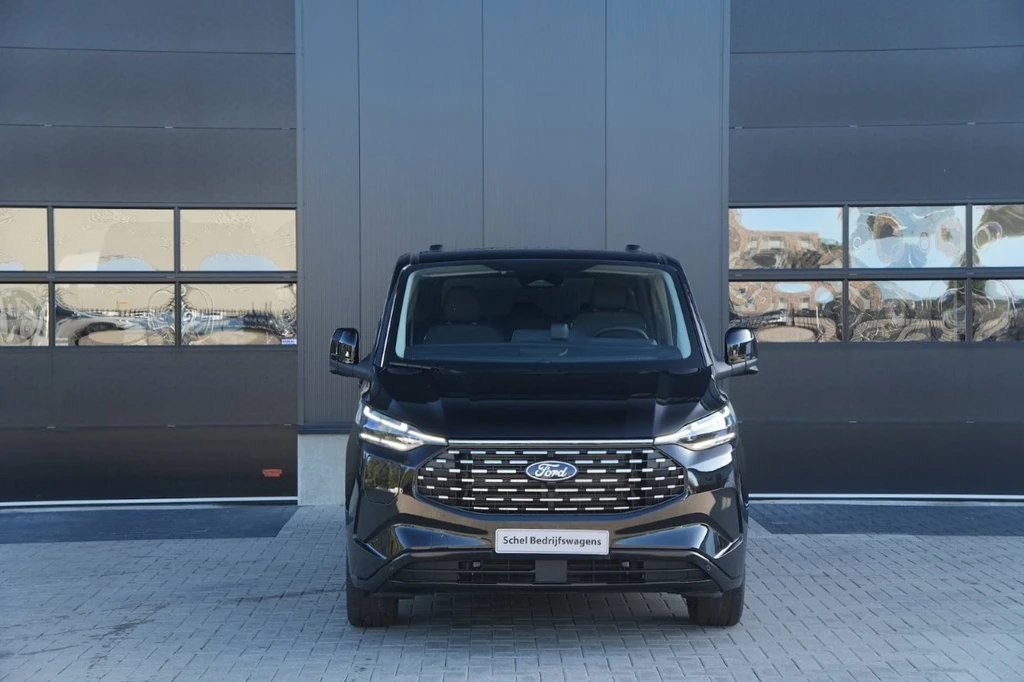 Ford Tourneo Custom – foto 9