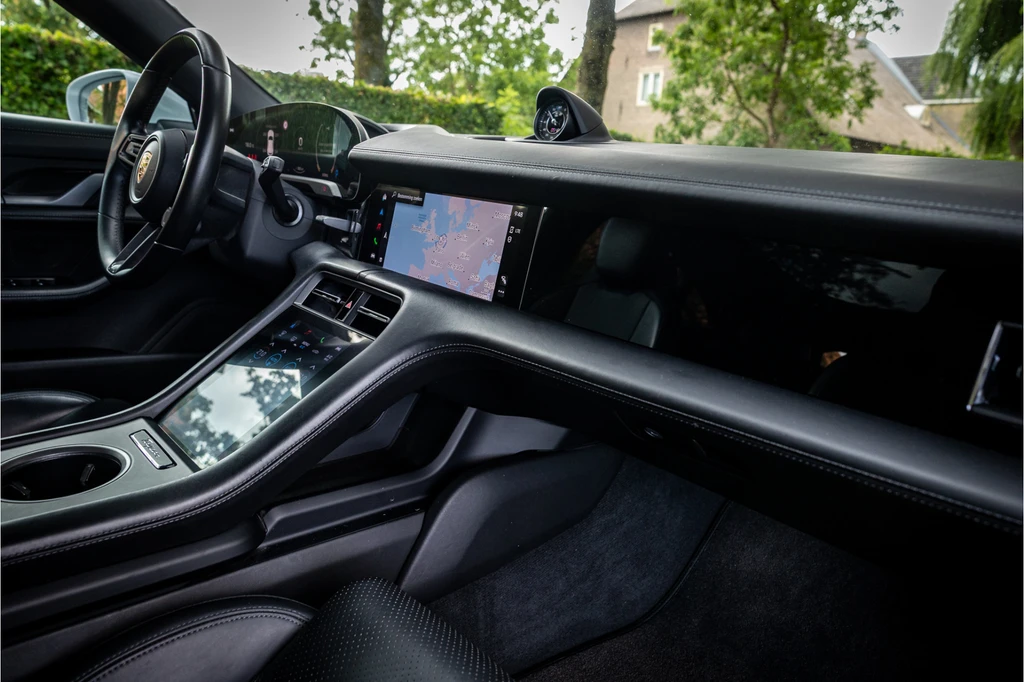 Porsche Taycan – foto 19