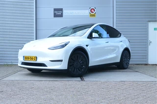 Tesla Model Y – thumbnail 1