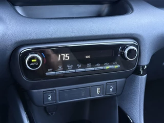 Toyota Yaris – thumbnail 23