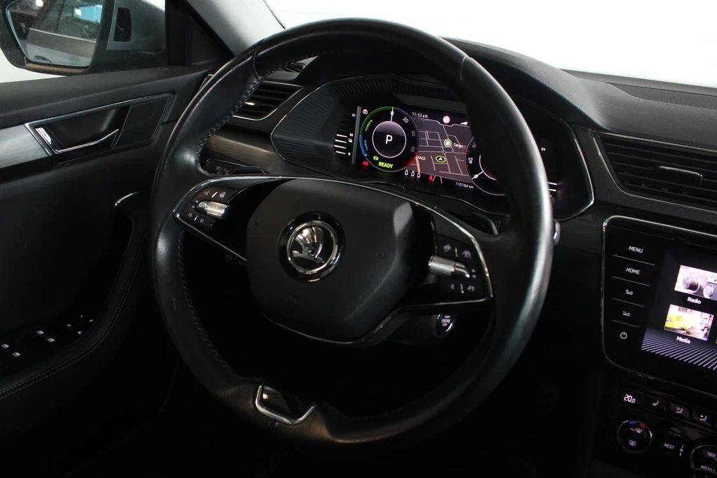 Škoda Superb – foto 9