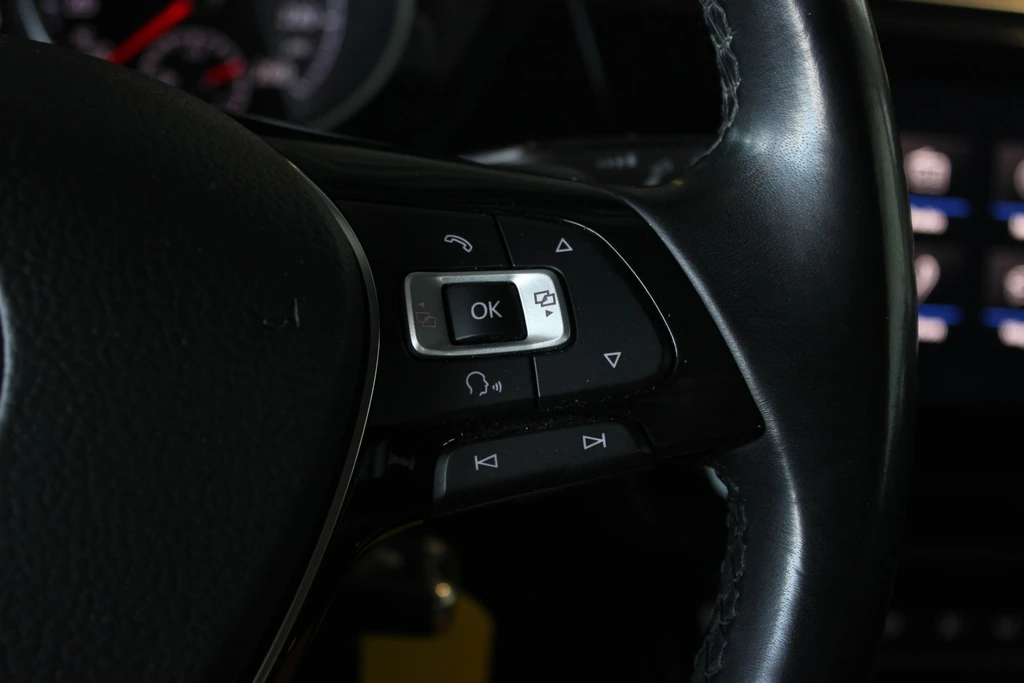 Volkswagen Touran – foto 32