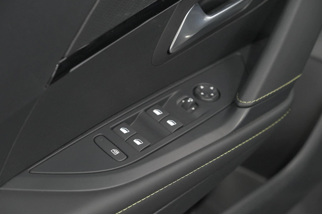 Peugeot 208 – foto 26