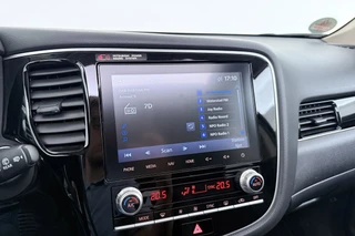 Mitsubishi Outlander – thumbnail 29