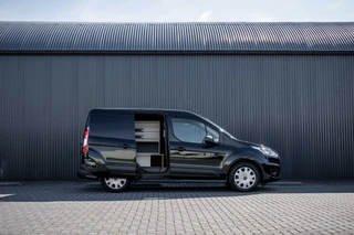 Ford Transit Connect – thumbnail 6
