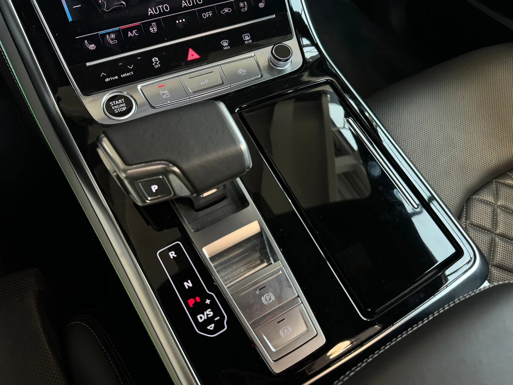 Audi Q8 – foto 17