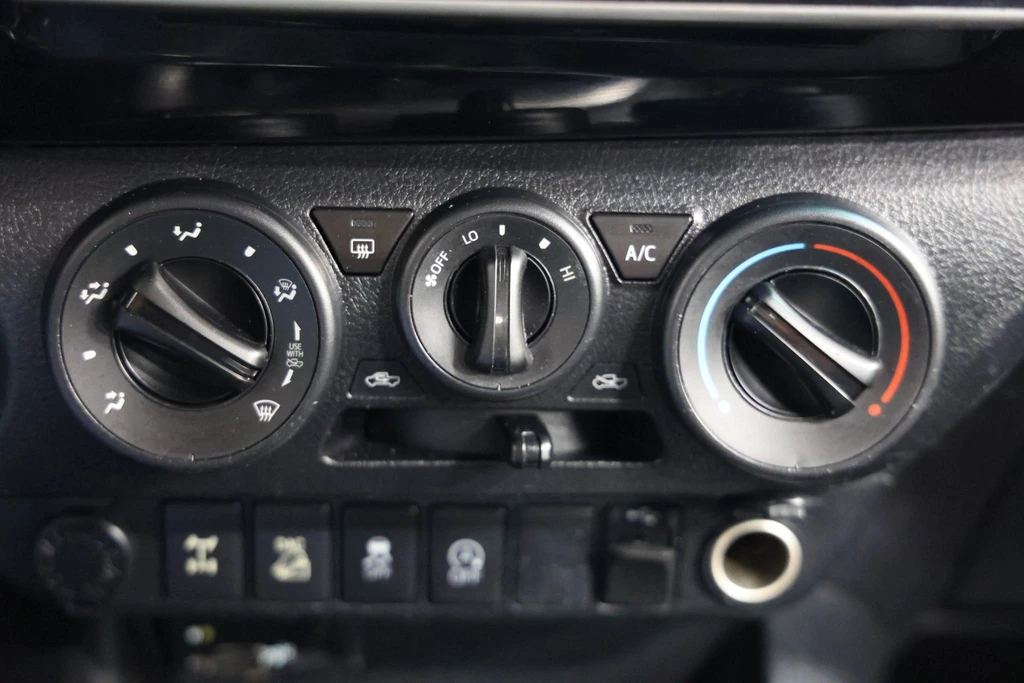 Toyota Hilux – foto 19