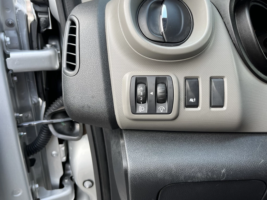 Renault Trafic – foto 16