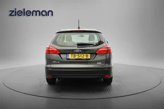 Ford Focus – thumbnail 4