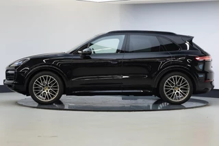 Porsche Cayenne – thumbnail 2