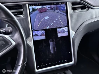 Tesla Model X – thumbnail 24