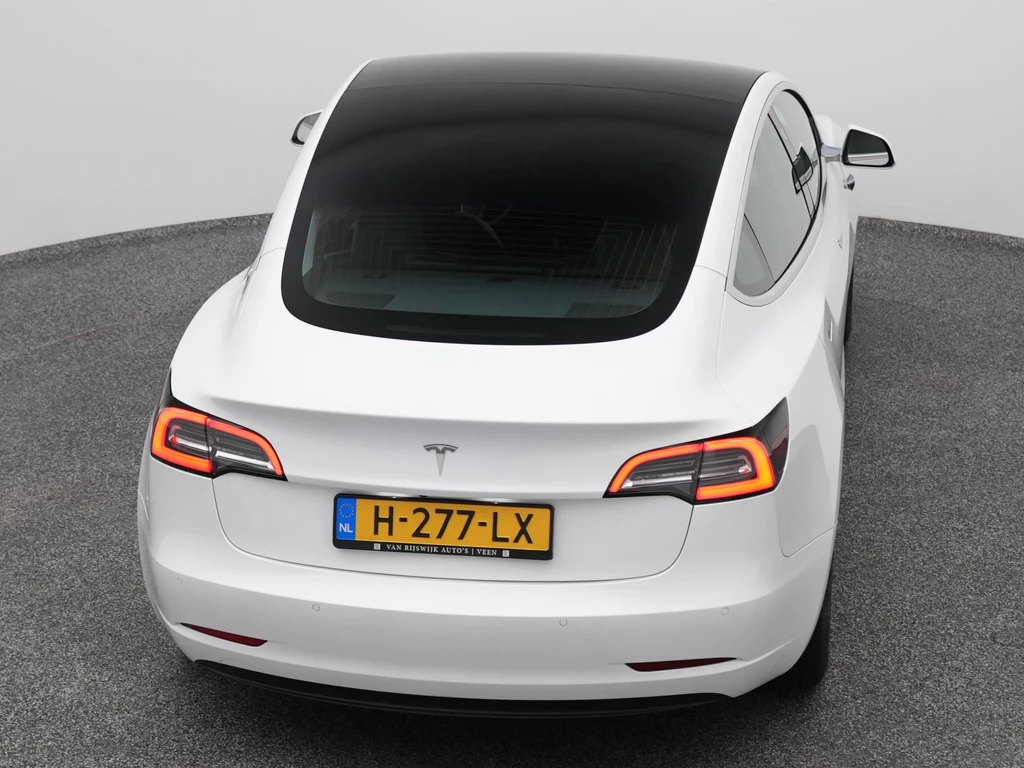 Tesla Model 3 – foto 8