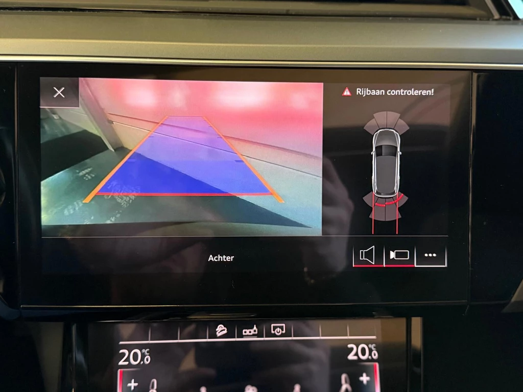 Audi e-tron – foto 21