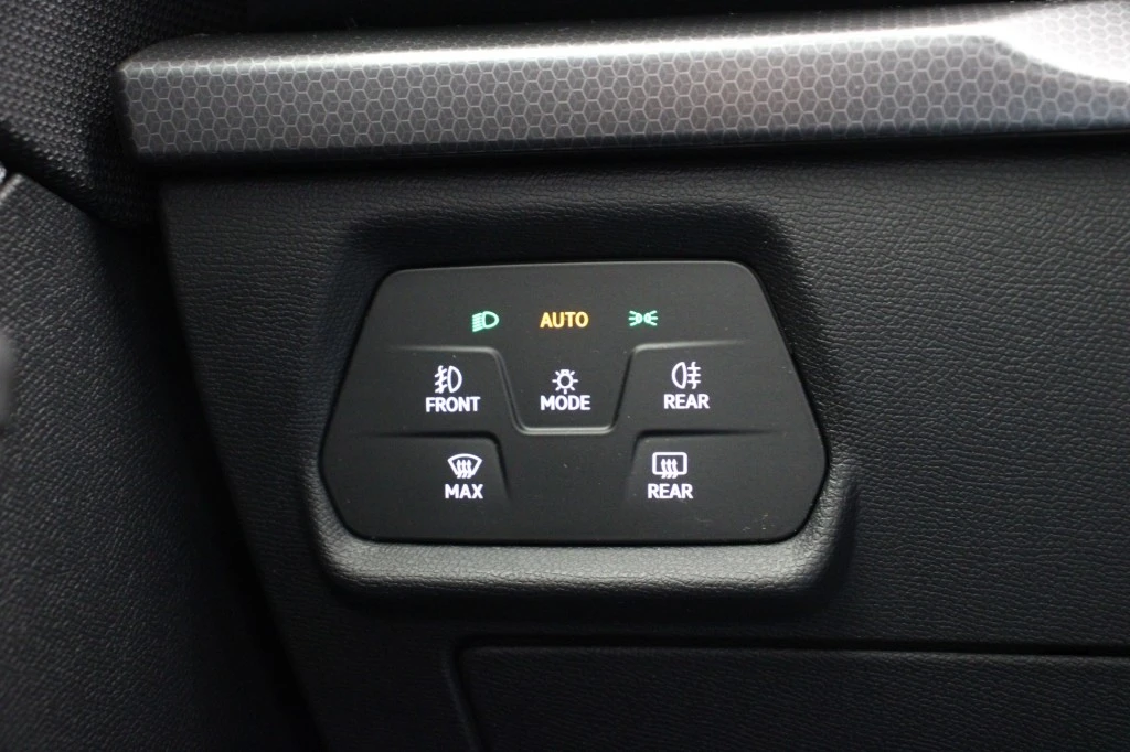 SEAT Leon – foto 28