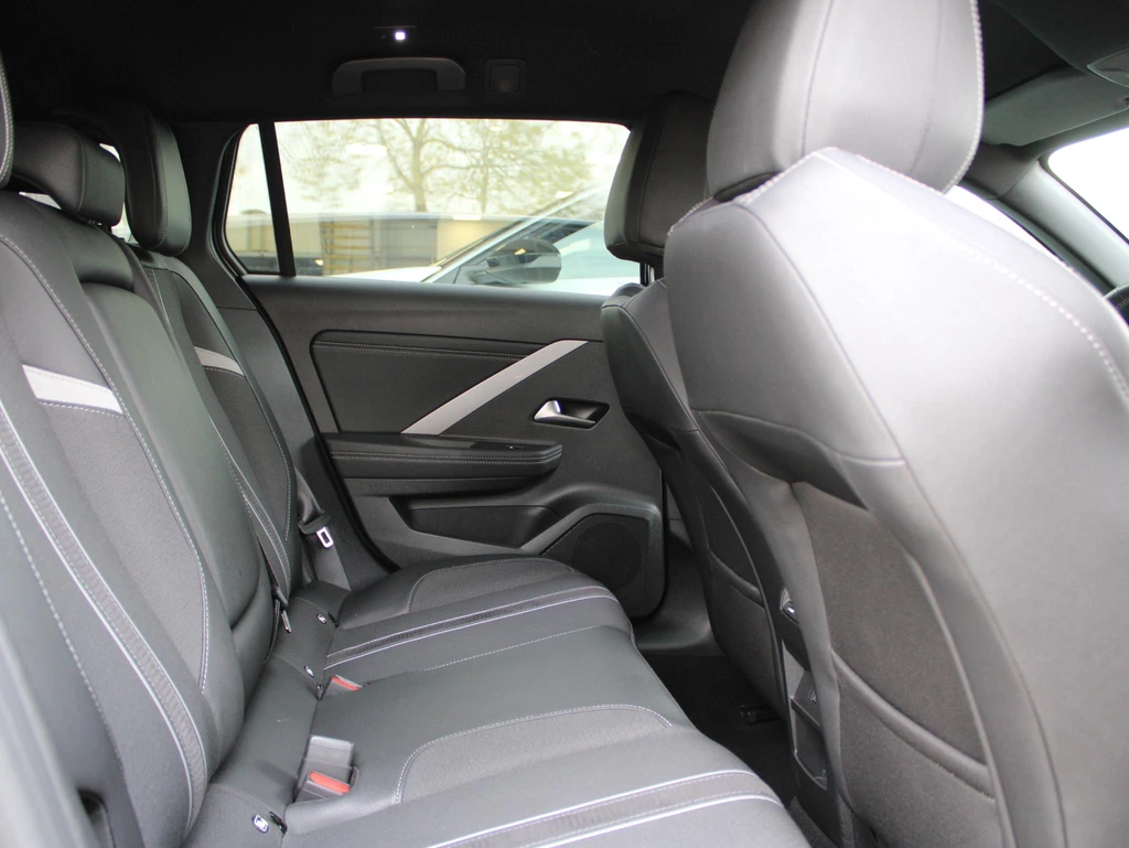 Opel Astra – foto 10