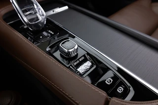 Volvo XC90 – thumbnail 39