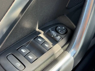 Peugeot 2008 – thumbnail 10
