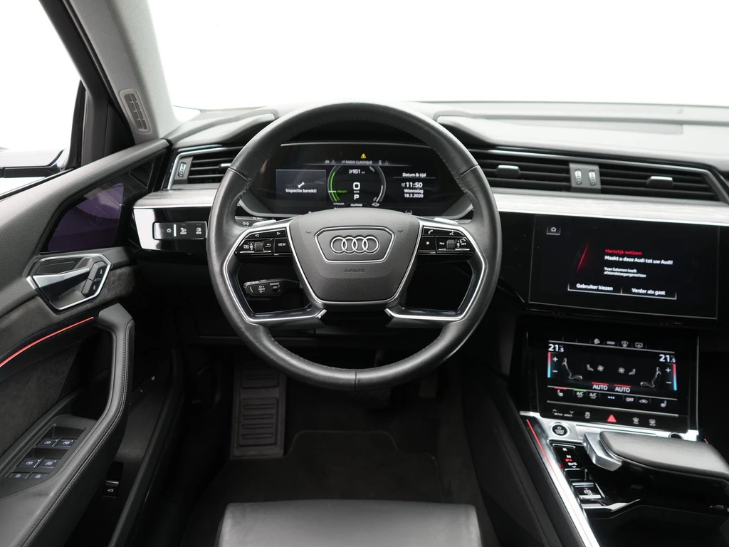 Audi e-tron – foto 14