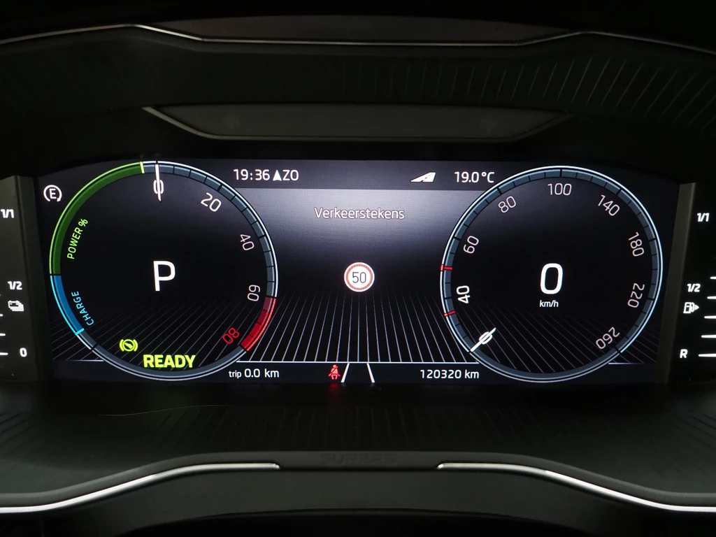 Škoda Superb – foto 28