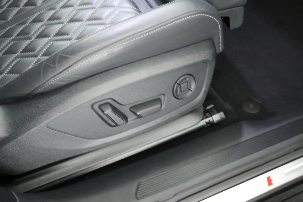Audi Q4 e-tron – foto 13