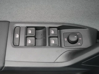 SEAT Arona – thumbnail 36