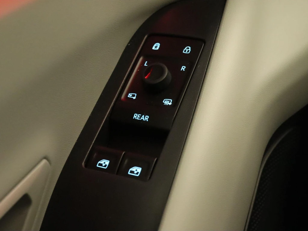 Ford Explorer – foto 21