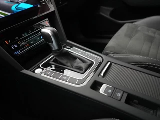 Volkswagen Passat – thumbnail 32