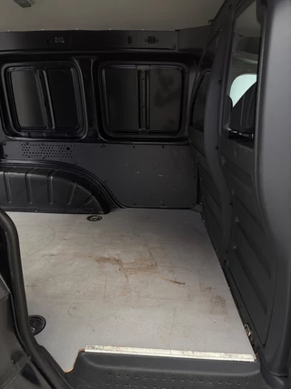 Volkswagen Caddy – thumbnail 24