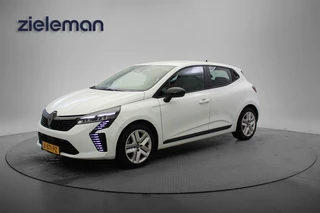 Renault Clio – thumbnail 1