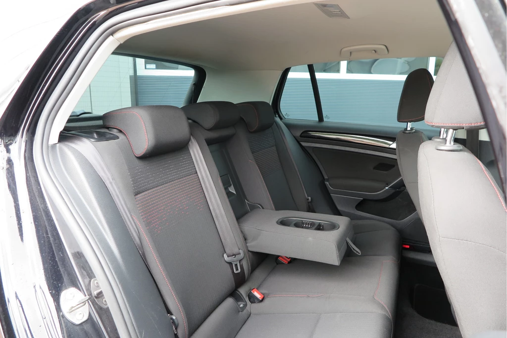 Volkswagen Golf – foto 30