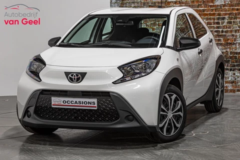 Toyota Aygo X 1.0 VVT-i MT Play | Adaptive Cruise Control | Apple Carplay | DAB+