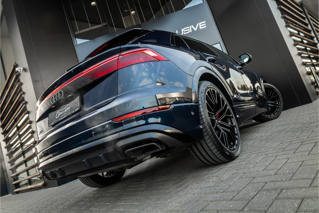 Audi Q8 – foto 7