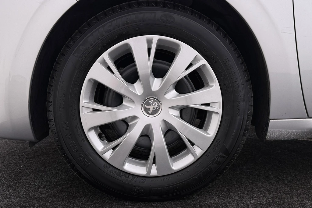 Peugeot 208 – foto 43