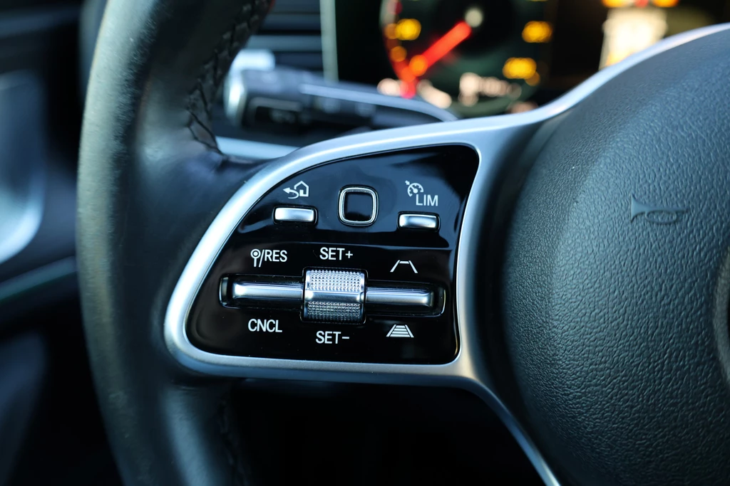 Mercedes-Benz GLE – foto 33