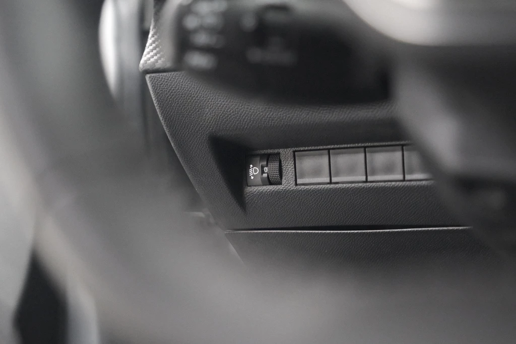 Peugeot 208 – foto 52