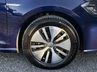 Volkswagen e-Golf – thumbnail 34