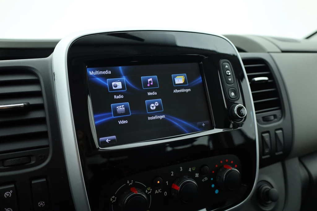 Renault Trafic – foto 22