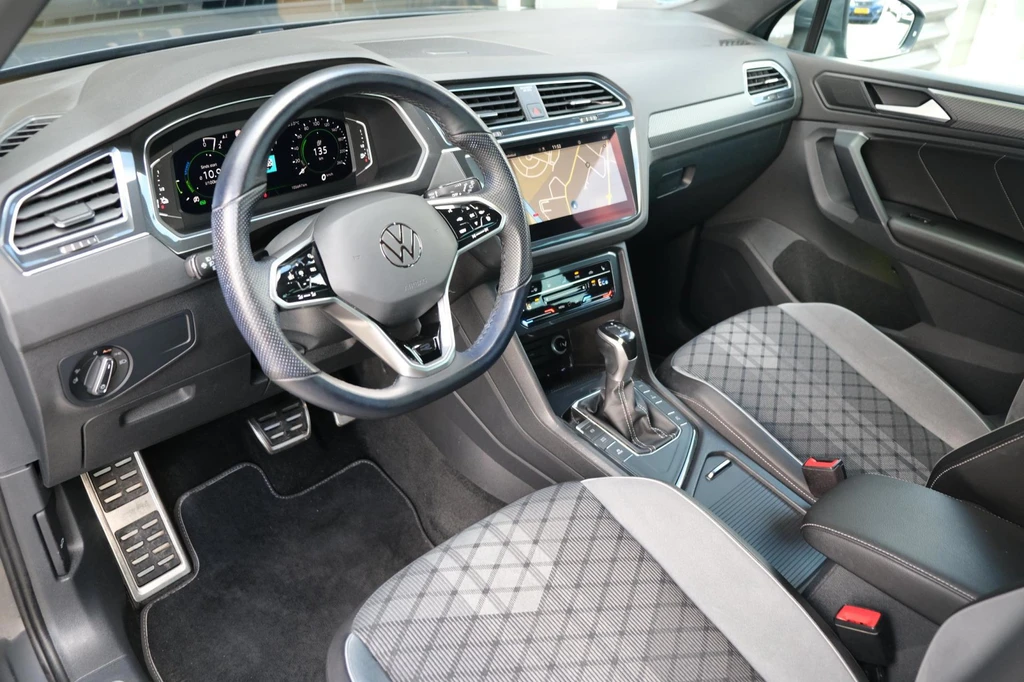 Volkswagen Tiguan – foto 8
