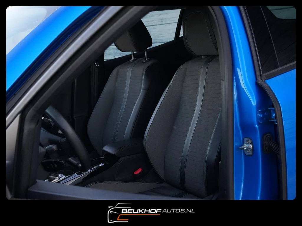 Peugeot e-2008 – foto 18