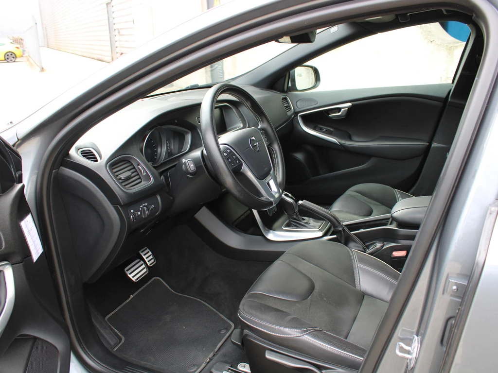 Volvo V40 – foto 8