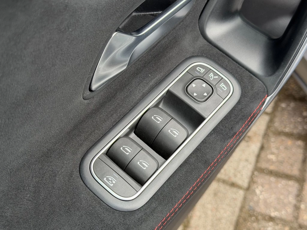 Mercedes-Benz CLA – foto 26