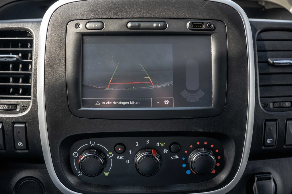 Nissan NV300 – foto 22