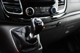 Ford Transit Custom – thumbnail 22