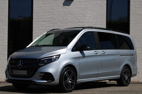 Mercedes-Benz V-Klasse 250d / DC / 4-Matic / AMG / Panorama / 2x Elec Schuifd / 360 Cam / Burmester / Vol Opties / NIEUWSTAAT